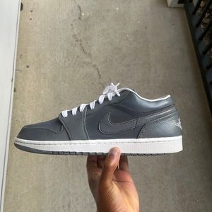 Air Jordan 1 Low ‘Cool Grey’